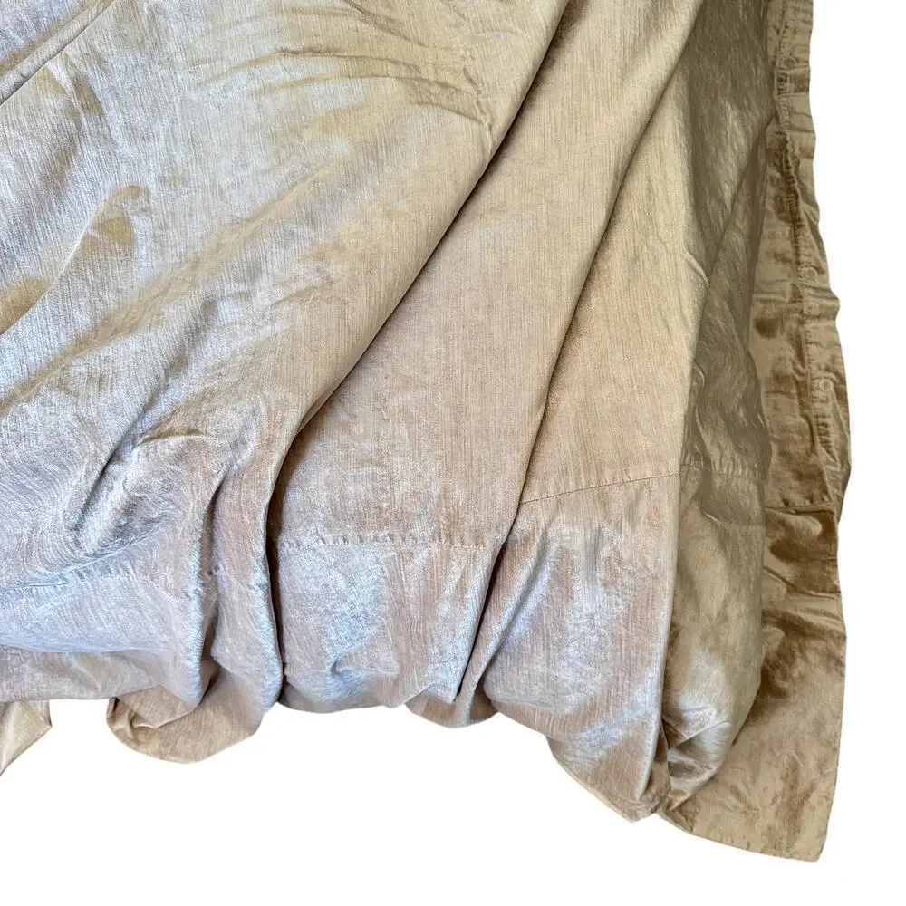 West Elm Velvet Duvet Cover in Sand Full/Queen